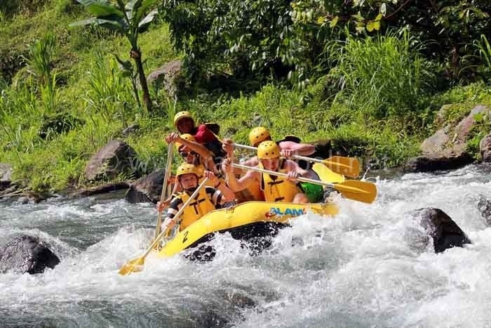 22e55b83325c0823a634f678.jpg - rafting 5