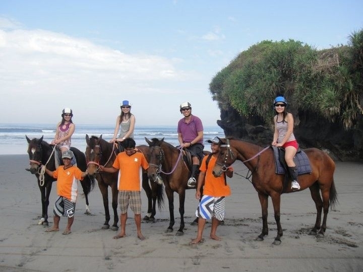 923721a7f744f64ac195053e.jpg - Horse riding 2