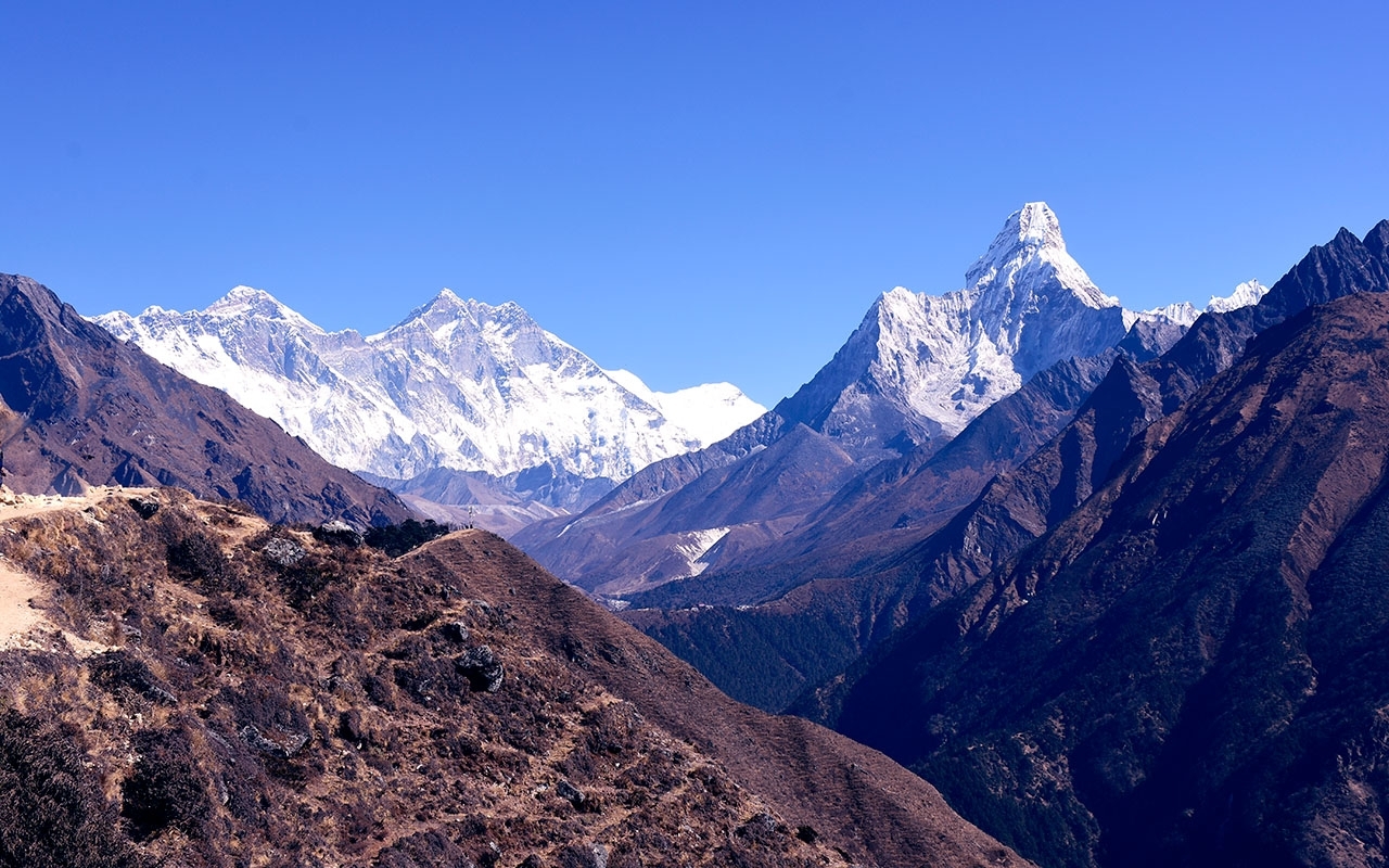 favourite-mount-ama-dablam